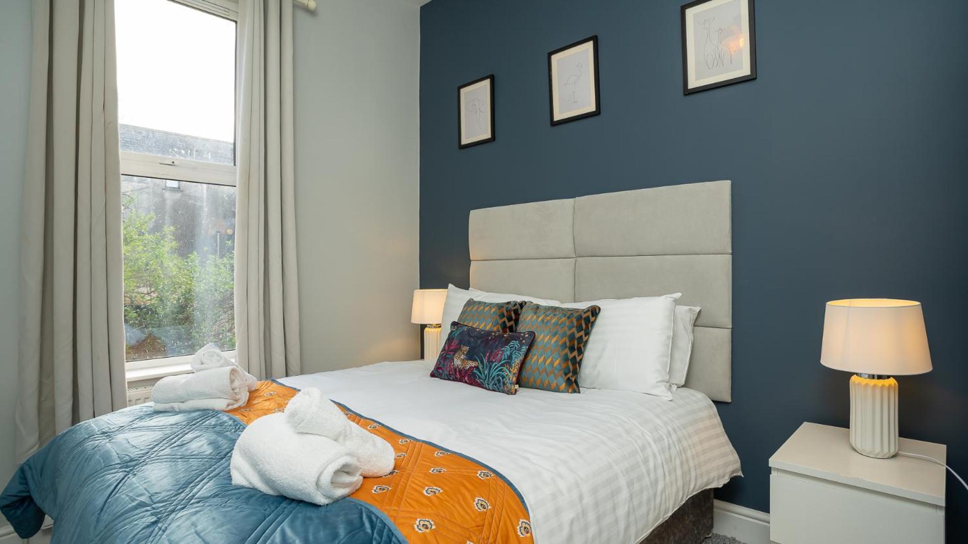 2 Bdr & 1 Bdr Apartments At Queens Uni By Belfast City Breaks חדר תמונה
